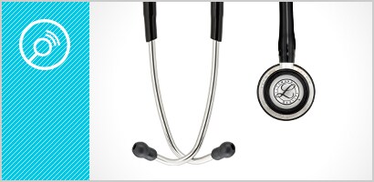 La corne et les pointes du stéthoscope 3M Littmann Classic III.
